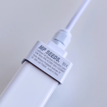 ledgrow-full-spectrum-lamp-specification.webp